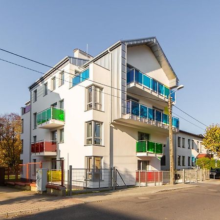 Kolorowe Balkony - Sloneczny Apartament W Miedzyzdrojach By Noclegi Renters เมียนซิดดรอแย ภายนอก รูปภาพ