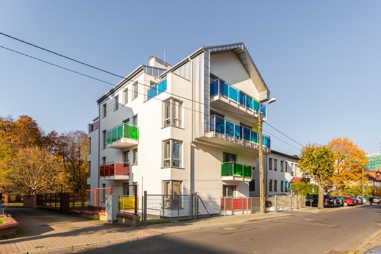 Kolorowe Balkony - Sloneczny Apartament W Miedzyzdrojach By Noclegi Renters เมียนซิดดรอแย ภายนอก รูปภาพ