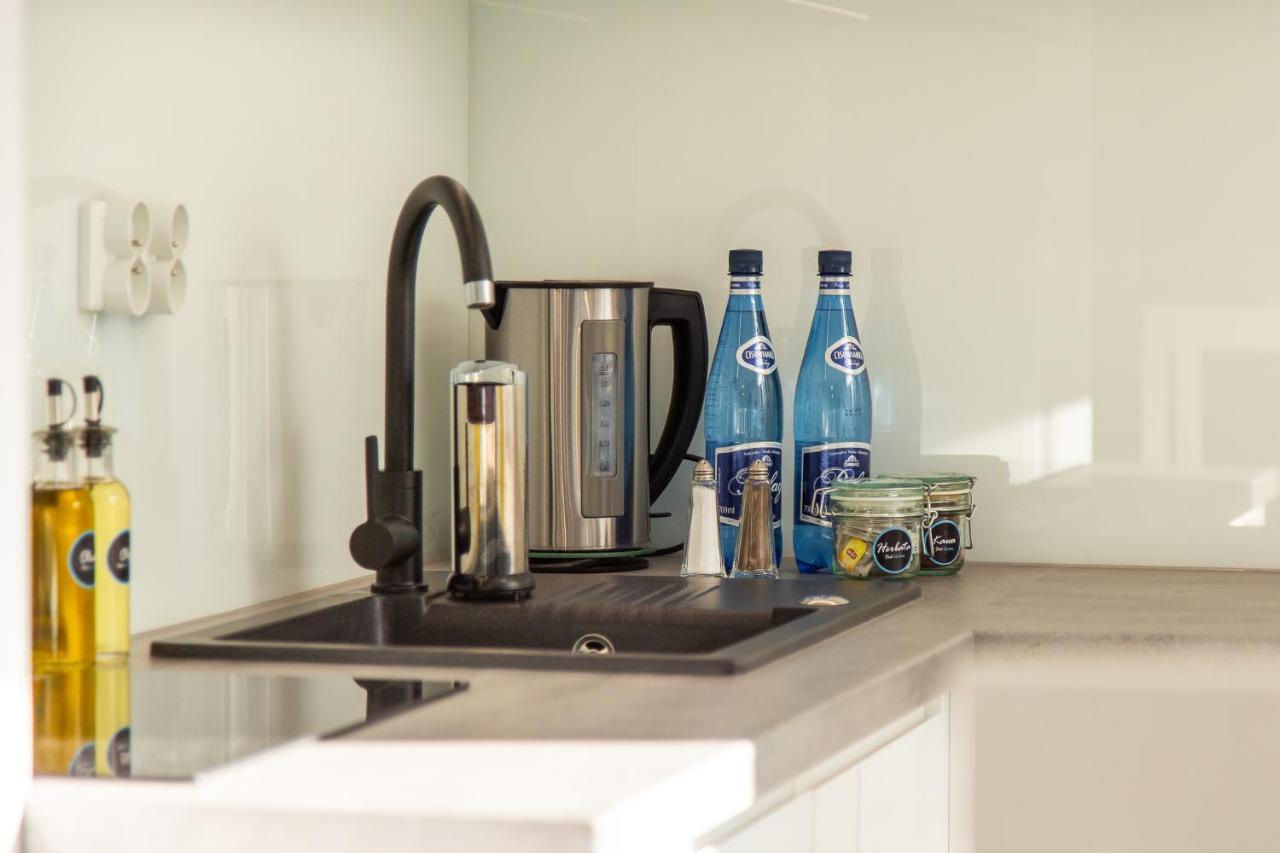 Kolorowe Balkony - Sloneczny Apartament W Miedzyzdrojach By Noclegi Renters เมียนซิดดรอแย ภายนอก รูปภาพ