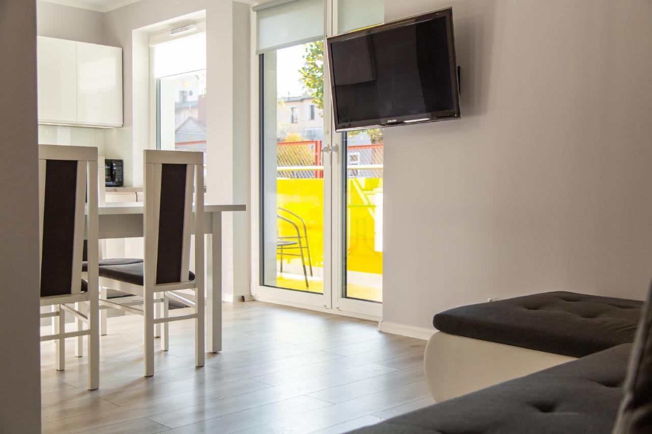 Kolorowe Balkony - Sloneczny Apartament W Miedzyzdrojach By Noclegi Renters เมียนซิดดรอแย ภายนอก รูปภาพ